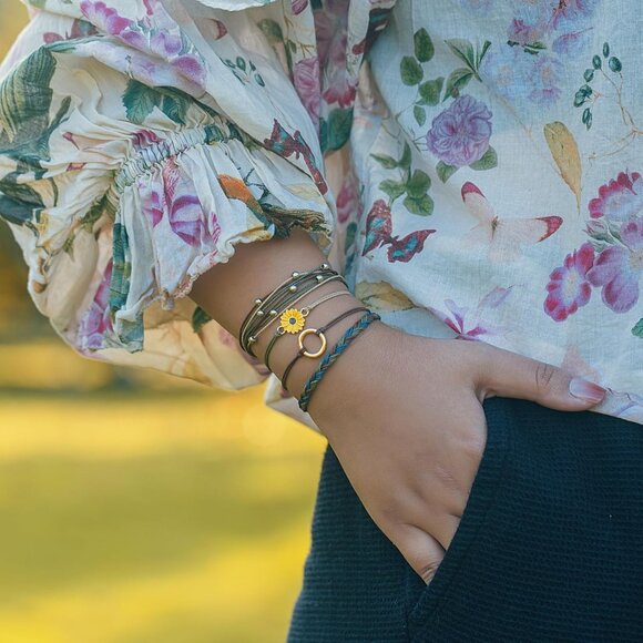 Sunflower String Bracelet Boho Rope Wrap Jewelry for Women Summer Beach Gift - Picture 3 of 7